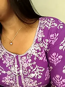 Deshi bhabhi143 online show from April 2026 06:07:02 AM