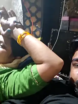 Radhacpl9528 online show from March 2026 11:50:01 AM