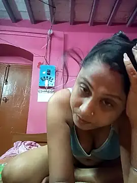 Hooghlypinkivabi online show from April 2026 12:47:02 PM