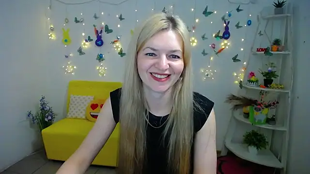 Snapshot of MelissaTyler chatting on April 2026 11:21:02 AM MelissaTyler online show from April 2026 11:21:02 AM