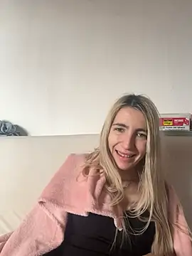 BarbieBlondieGirl online show from January 2026 11:26:01 AM