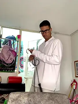 Latin Paisa Boy online show from January 2026 08:03:01 PM