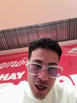 Latin Paisa Boy online show from March 2026 04:52:01 PM