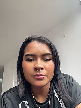 Chloe cortes online show from February 2026 07:39:02 PM