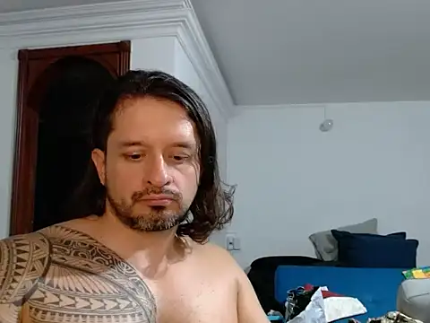 Snapshot of gonzzohunterr chatting on March 2026 08:19:01 AM gonzzohunterr online show from March 2026 08:19:01 AM