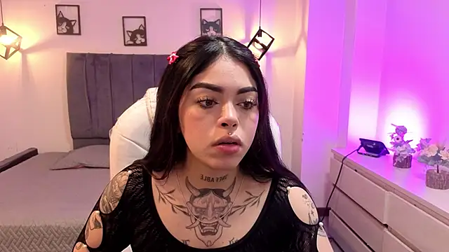 Emii Evanns online show from January 2026 11:36:02 AM