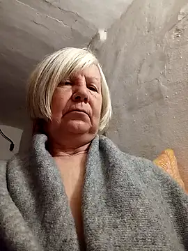 KlaudiaDarling online show from January 2026 03:34:01 AM