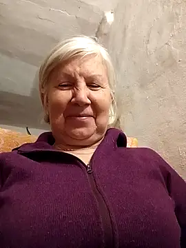 Snapshot of KlaudiaDarling chatting on February 2026 03:44:01 PM KlaudiaDarling online show from February 2026 03:44:01 PM