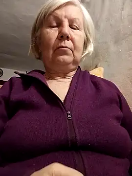 Snapshot of KlaudiaDarling chatting on February 2026 03:49:02 PM KlaudiaDarling online show from February 2026 03:49:02 PM