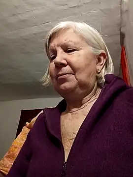 Snapshot of KlaudiaDarling chatting on February 2026 03:51:01 PM KlaudiaDarling online show from February 2026 03:51:01 PM