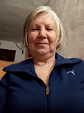 Snapshot of KlaudiaDarling chatting on February 2026 12:00:01 AM KlaudiaDarling online show from February 2026 12:00:01 AM