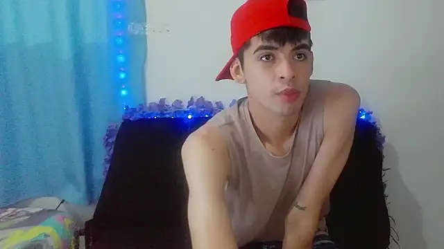 nico22love online show from January 2026 08:07:01 PM