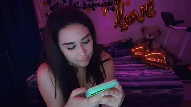 AlisiaRose online show from May 2026 06:16:02 PM