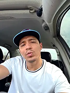 HoofedCylinder online show from April 2026 04:56:02 PM