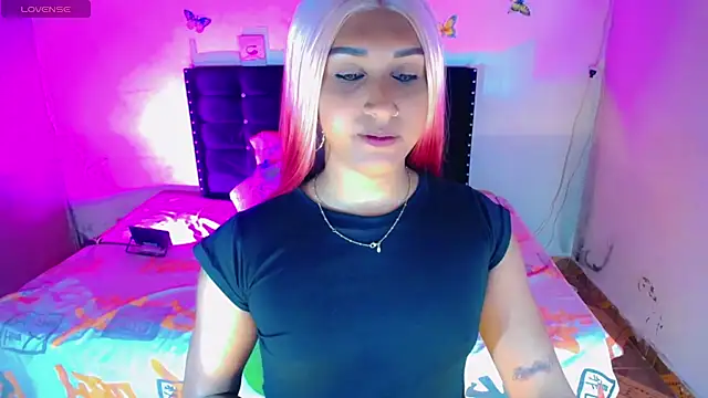 AlondraGill 11 online show from July 2026 11:07:01 PM