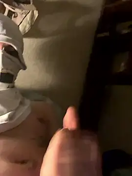 Snapshot of diecinueve2manos chatting on January 2026 06:05:01 AM diecinueve2manos online show from January 2026 06:05:01 AM