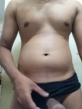 Snapshot of jerryrooh69 chatting on February 2026 03:32:02 PM jerryrooh69 online show from February 2026 03:32:02 PM