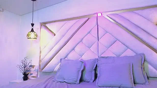 soleyevansvg online show from January 2026 11:47:01 AM