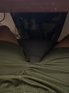 KneelForAlpha online show from March 2026 09:32:02 PM