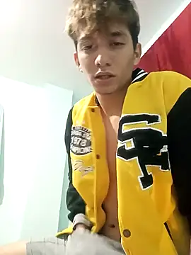 Snapshot of Andy_Kein chatting on February 2026 05:28:02 AM Andy Kein online show from February 2026 05:28:02 AM