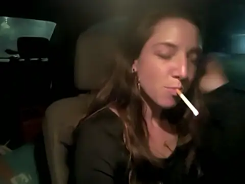 Snapshot of NickiiBianca chatting on January 2026 12:05:02 AM NickiiBianca online show from January 2026 12:05:02 AM