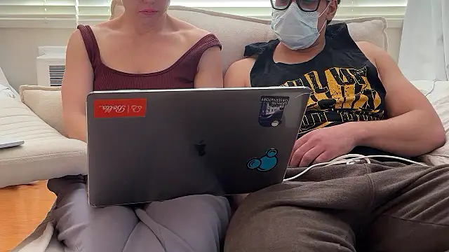 Ambrrr online show from April 2026 08:39:01 PM