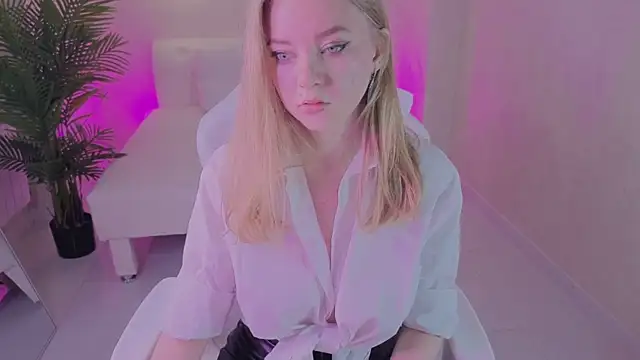 Snapshot of DianaDanian chatting on January 2026 02:14:01 AM DianaDanian online show from January 2026 02:14:01 AM