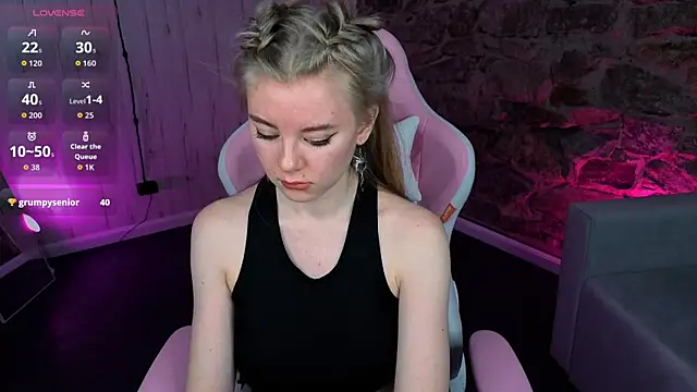 Snapshot of DianaDanian chatting on January 2026 01:55:02 AM DianaDanian online show from January 2026 01:55:02 AM