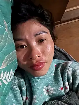 Snapshot of Hiniyk2 chatting on February 2026 02:15:02 PM Hiniyk2 online show from February 2026 02:15:02 PM