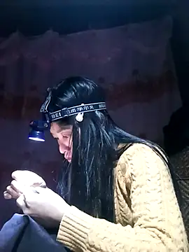 Snapshot of Hiniyk2 chatting on February 2026 01:05:02 PM Hiniyk2 online show from February 2026 01:05:02 PM