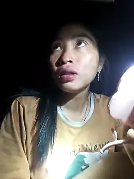 Snapshot of Hiniyk2 chatting on February 2026 01:54:01 PM Hiniyk2 online show from February 2026 01:54:01 PM