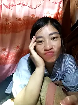 Snapshot of Hiniyk2 chatting on February 2026 05:18:02 AM Hiniyk2 online show from February 2026 05:18:02 AM