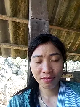 Snapshot of Hiniyk2 chatting on March 2026 02:45:02 AM Hiniyk2 online show from March 2026 02:45:02 AM