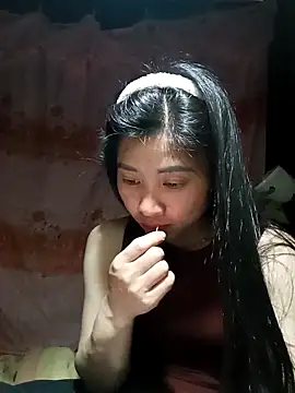 Snapshot of Hiniyk2 chatting on April 2026 01:31:01 PM Hiniyk2 online show from April 2026 01:31:01 PM