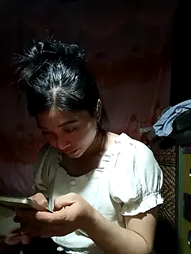 Snapshot of Hiniyk2 chatting on April 2026 03:09:01 PM Hiniyk2 online show from April 2026 03:09:01 PM