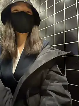 ZJbaby online show from March 2026 01:18:01 PM