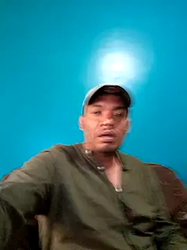 latinomoreno95 online show from June 2026 07:38:02 PM