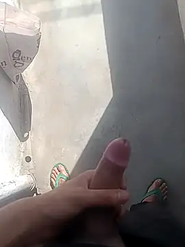 Snapshot of daksh__8_inche chatting on February 2026 05:17:01 AM daksh 8 inche online show from February 2026 05:17:01 AM