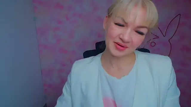 Snapshot of Madonna_Fire chatting on March 2026 06:48:02 AM Madonna Fire online show from March 2026 06:48:02 AM