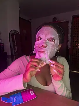 CookiesNcreaming online show from February 2026 06:07:01 AM