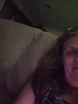 HotAzMilf online show from April 2026 07:19:01 AM