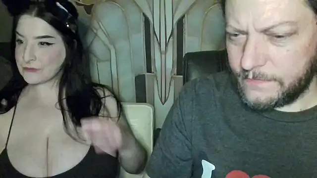 2feral online show from March 2026 07:01:01 AM