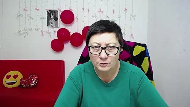 EmilyL0ve online show from January 2026 06:11:02 PM