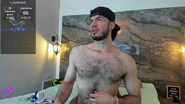 Snapshot of VelloTouch chatting on March 2026 04:29:01 AM VelloTouch online show from March 2026 04:29:01 AM