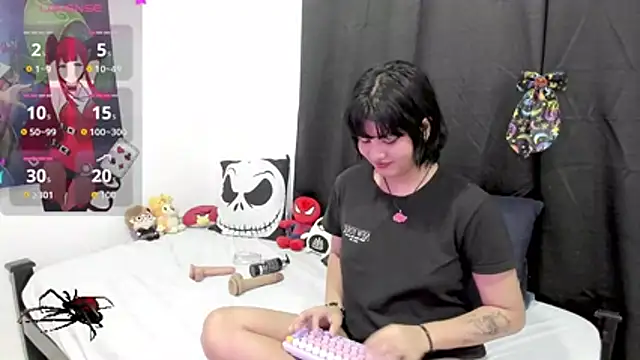 natsumixx online show from June 2026 10:56:02 PM