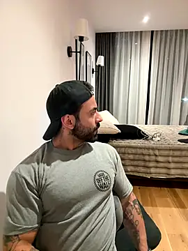 miniman99 online show from January 2026 12:36:02 AM