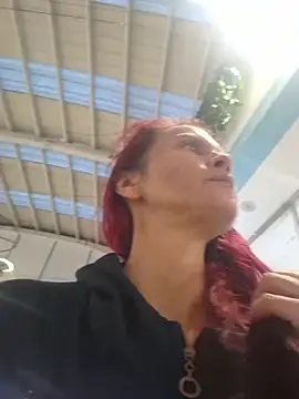 cintia love online show from March 2026 11:10:01 PM