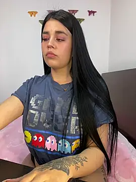 sophyy white online show from January 2026 10:47:01 PM