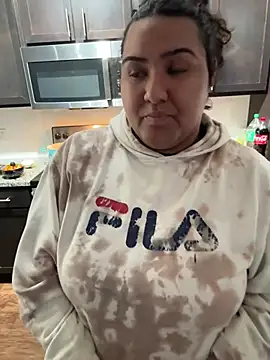 Angeliccreamyrican online show from March 2026 04:18:02 AM