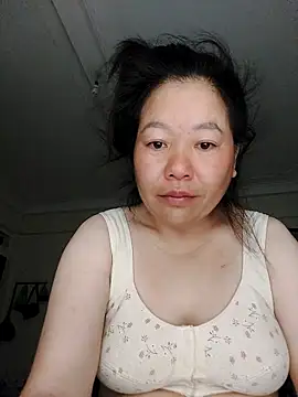 donaaa2 online show from April 2026 09:06:02 PM